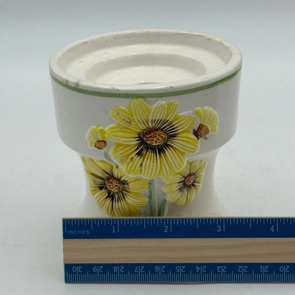 Vintage Ceramic Yellow Daisy Candle Holder Pedestal Taper Pillar Floral White
